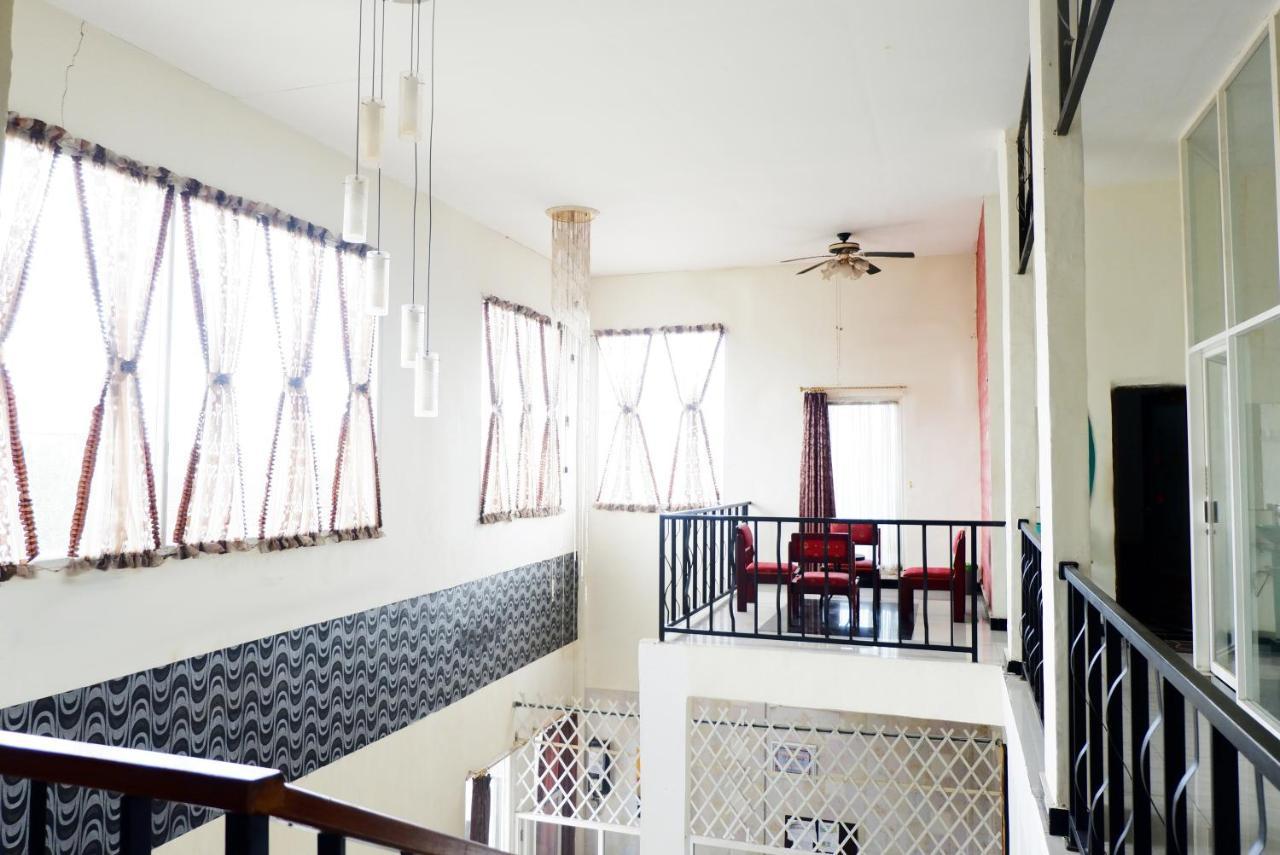 Olive Guest House Bumi Mas Raya Banjarmasin  Buitenkant foto